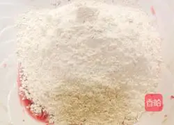 Illustration of how to make bayberry cake 5