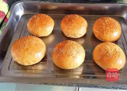 Illustration of how to make hamburgers 5