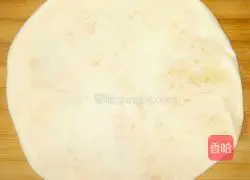 Illustration of how to make willow leaf box 21