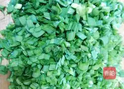 Illustration of how to make leek boxes 8