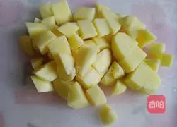 Illustration of how to make braised rice with chicken legs and potatoes 5