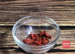 Illustration of how to make lettuce leaves and millet porridge 4