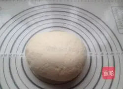 Illustration of how to make Baibai Pangpang's hair with small flower rolls 2