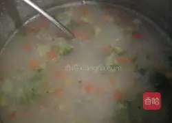 Illustration of three-color vegetable breakfast porridge 4