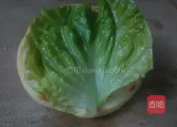 Illustration of how to make Chinese burgers 8