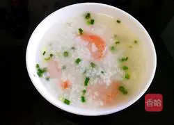 Illustration of how to make white rice and shrimp porridge 6