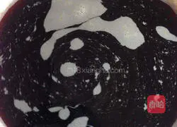 Illustration of how to make brown sugar cake 2