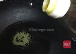 Illustration of making Sichuan cold noodles 4