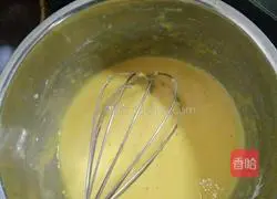 Strawberry Box Cake Recipe Illustration 3