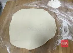 Illustration of how to make onion-flavored flower rolls 8