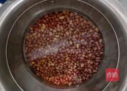 Illustration of how to make red dates, longan and red bean porridge 2