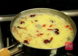 Illustration of how to nourish the spleen and moisten the lungs porridge 6