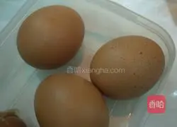 Illustration of how to make egg burgers 1