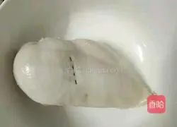 Illustration of how to make mushroom and shredded chicken porridge 4