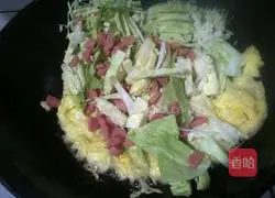 Illustration of how to make fried rice noodles 4