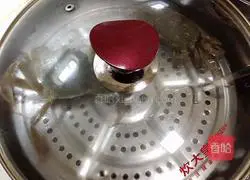 Illustration of how to make crab roe casserole porridge 3