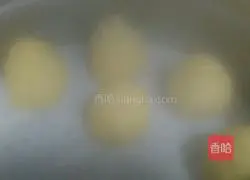 Illustration of how to make fried steamed buns 2