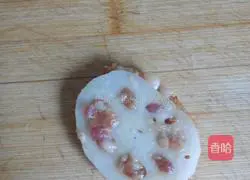 Illustration of how to make minced meat box 1