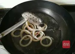 Illustration of how to make seafood risotto 3