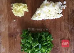 Illustration of how to make braised beans and noodles 2