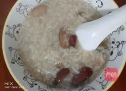 Red dates and peanut glutinous rice Illustration of how to make porridge 6