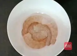 Illustration of how to make shrimp and pea porridge (baby complementary food) 3