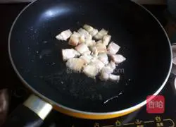 Illustration of how to make stewed rice with potatoes and beans 10