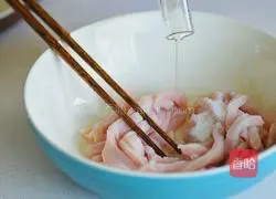 How to make braised beans and noodles Illustration 2