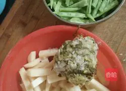 Illustration of braised noodles 2