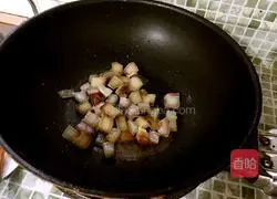 Illustration of how to make braised rice with potatoes and bacon 5
