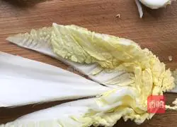 Illustration of how to make three fresh pot stickers 6