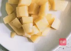 Illustration of how to make braised pork ribs with rice 2