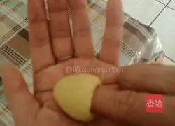 Illustration of how to make mini steamed buns 3