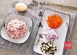 Illustration of how to make Japanese egg hamburger steak 1