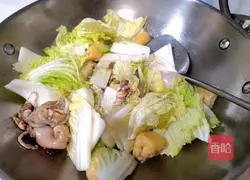 Illustration of how to make fish and cabbage rice bowl 5