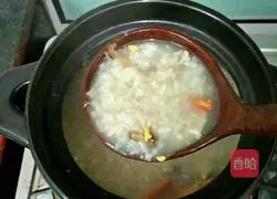 Illustration of how to make delicious crab porridge 10