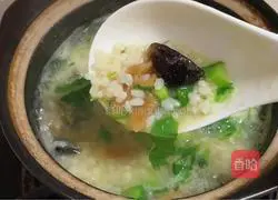 Illustration of how to make mustard greens and preserved porridge 9