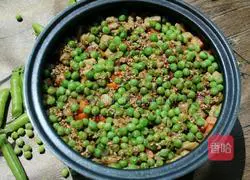 Illustration of how to make braised meat rice 18