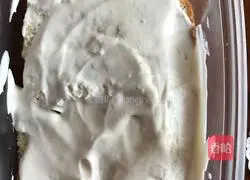 Illustration of how to make fruit cake box 4