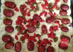 Illustration of how to make cornmeal cake 12