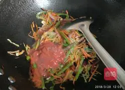 Illustration of how to make stir-fried pasta 12