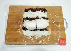 Illustration of how to make duck egg and double rice balls 6