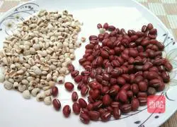 Jian Illustration of how to make spleen porridge 1