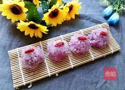 Illustration of how to make purple cabbage glutinous rice balls 6