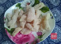 Crispy Chicken Cheeseburger Recipe Illustration 3