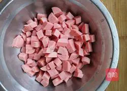 Illustration of the simple version of rice cooker stew 6