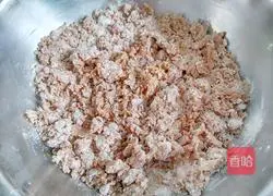 Illustration of how to make love chocolate flower rolls 6