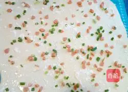 Illustration of how to make scallion, ham and sausage rolls 7