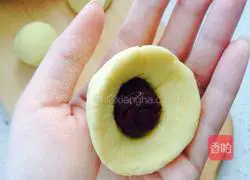 Milk flavor Illustration of how to make red date steamed buns 8