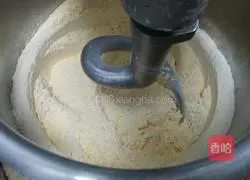 Illustration of how to make cornmeal cake 2